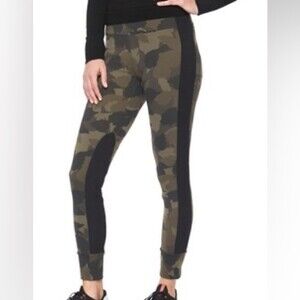 Athleta Essex Camo Hybrid Legging Jogger Athleisure Pockets Size Small